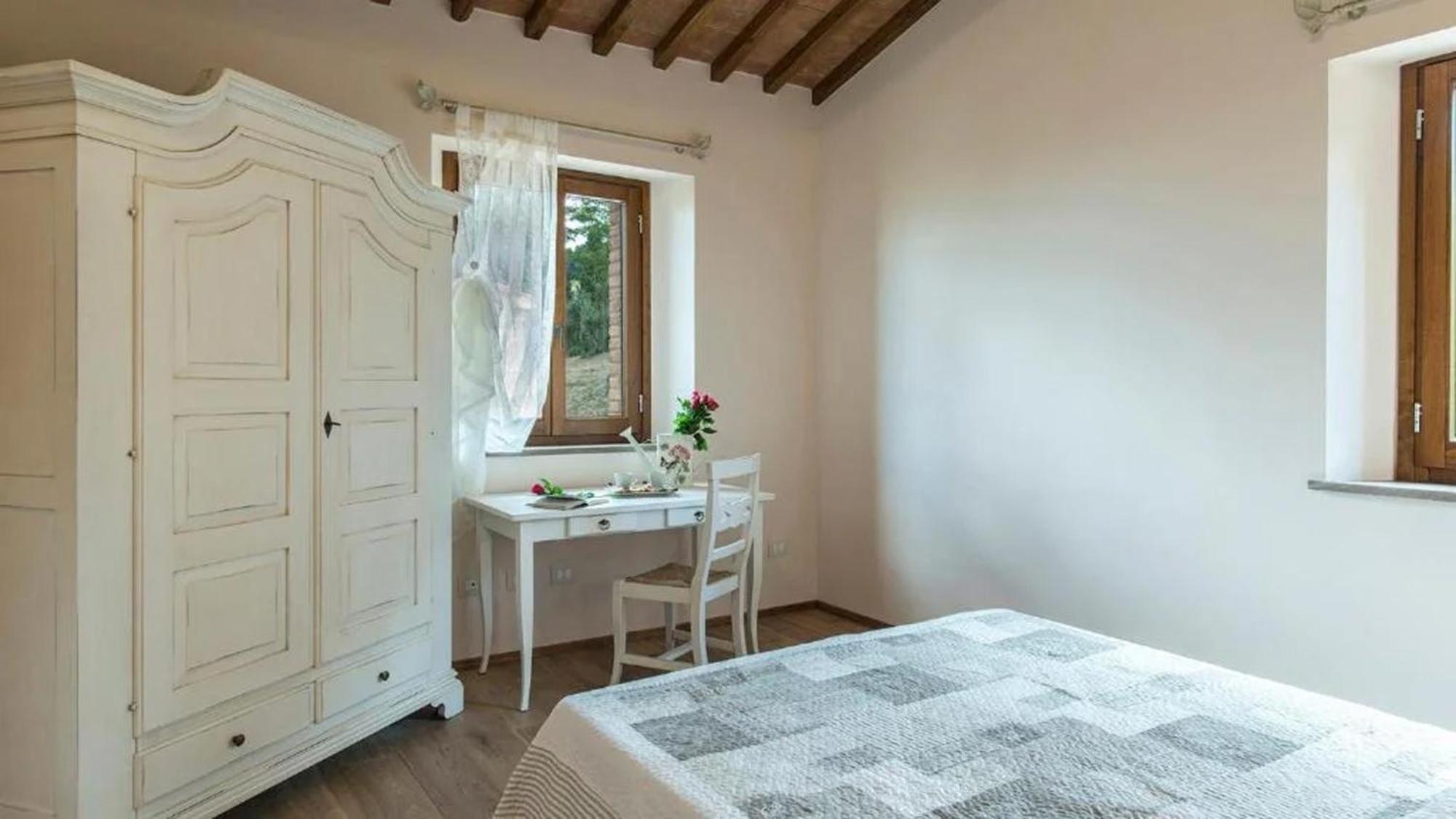 Ferienwohnung Casale Con Vista Colline Volterra Exterior foto